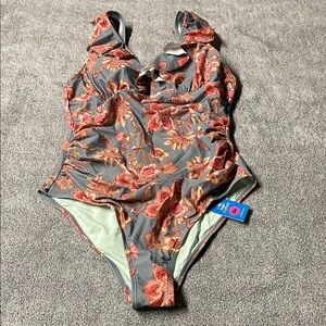 Cupshe Gray One-Piece Swimsuit with Coral Floral Ruffle Detail